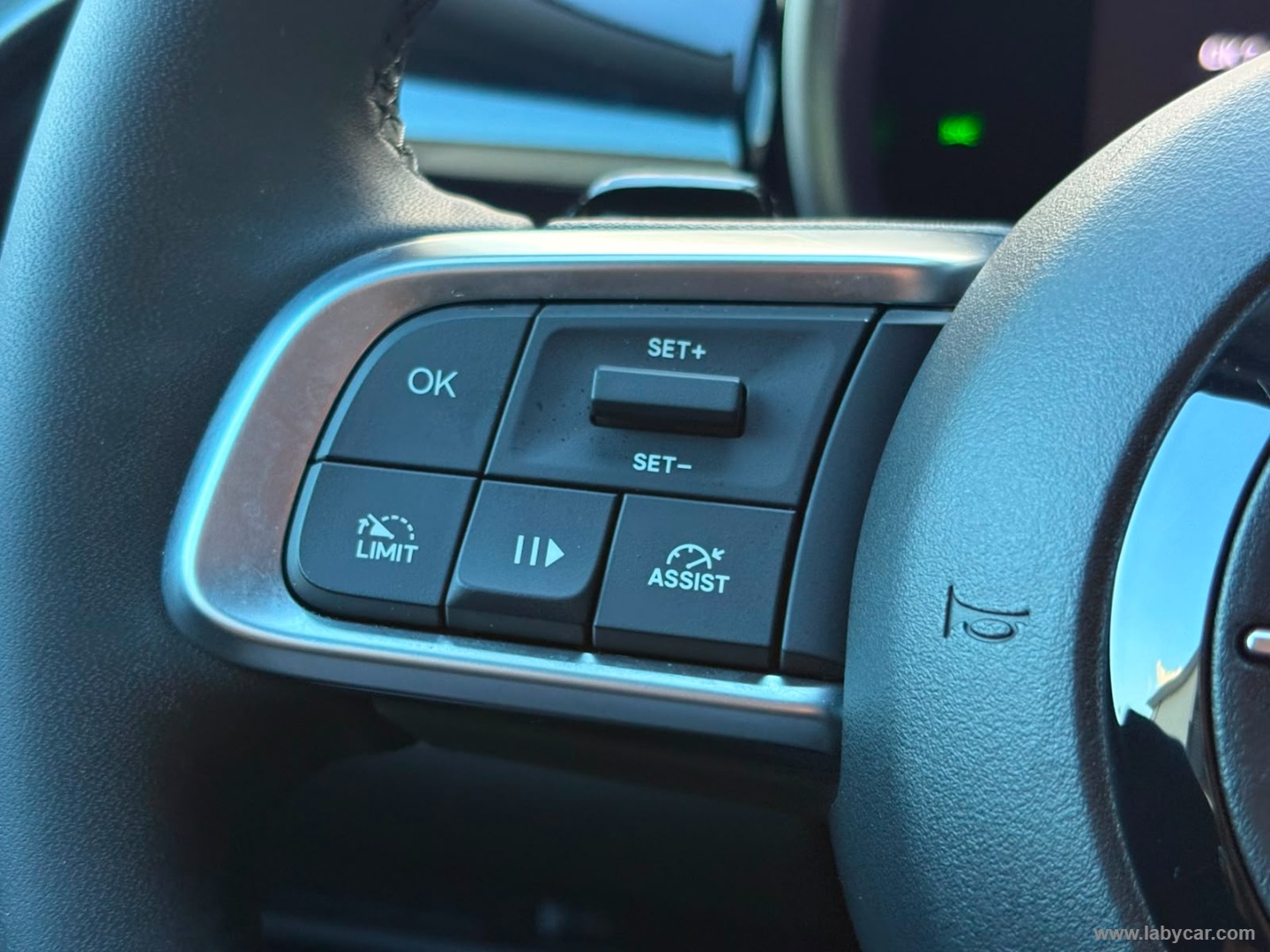 Fiat 600 Hybrid 145 CV DCT MHEV Icon - Immagine 23