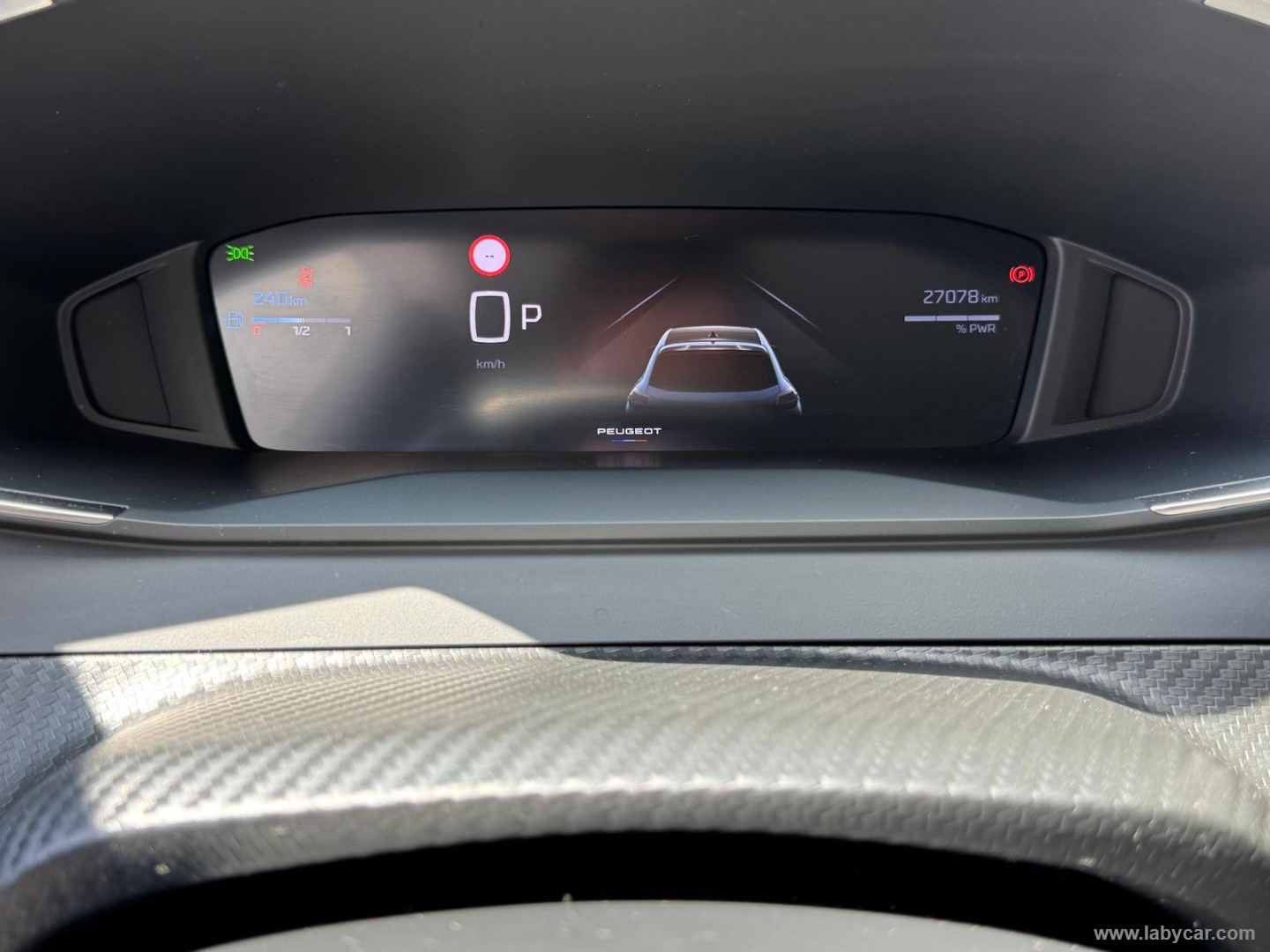 Peugeot 208 Hybrid 110 e-DCS6 Allure - Immagine 23