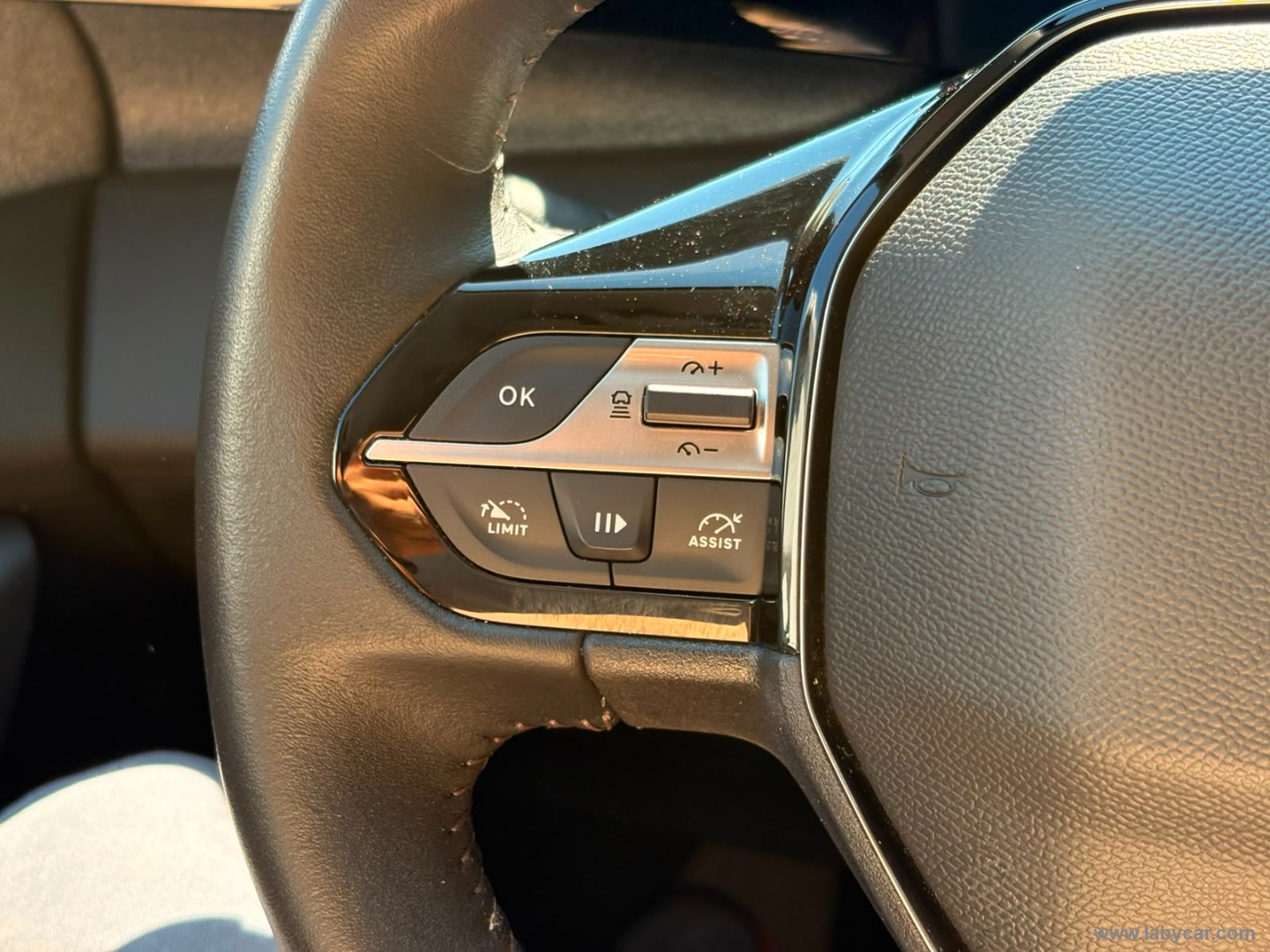 Peugeot 308 PureTech Turbo 130 S&S Allure - Immagine 23