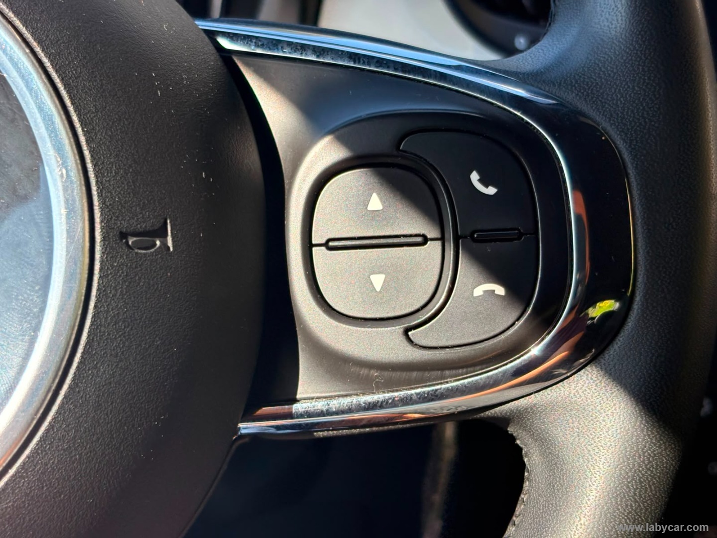 Fiat 500 C 1.0 Hybrid Dolcevita - Immagine 23