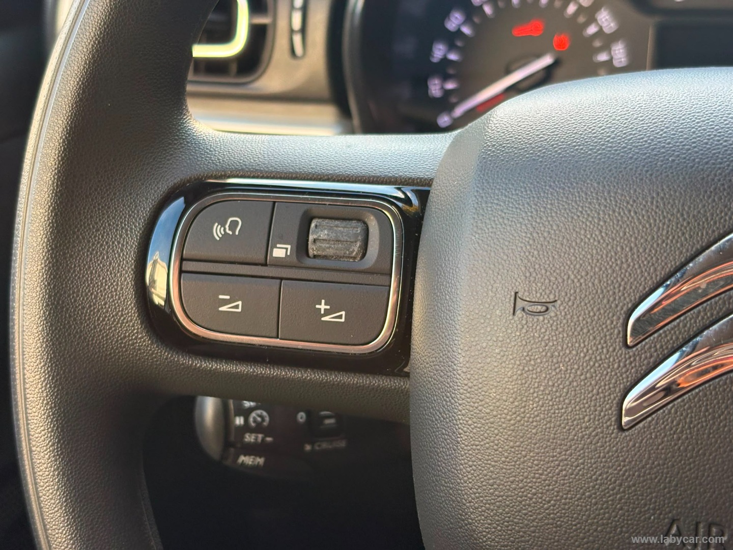 Citroën C3 PureTech 110 S&S Shine - Immagine 23