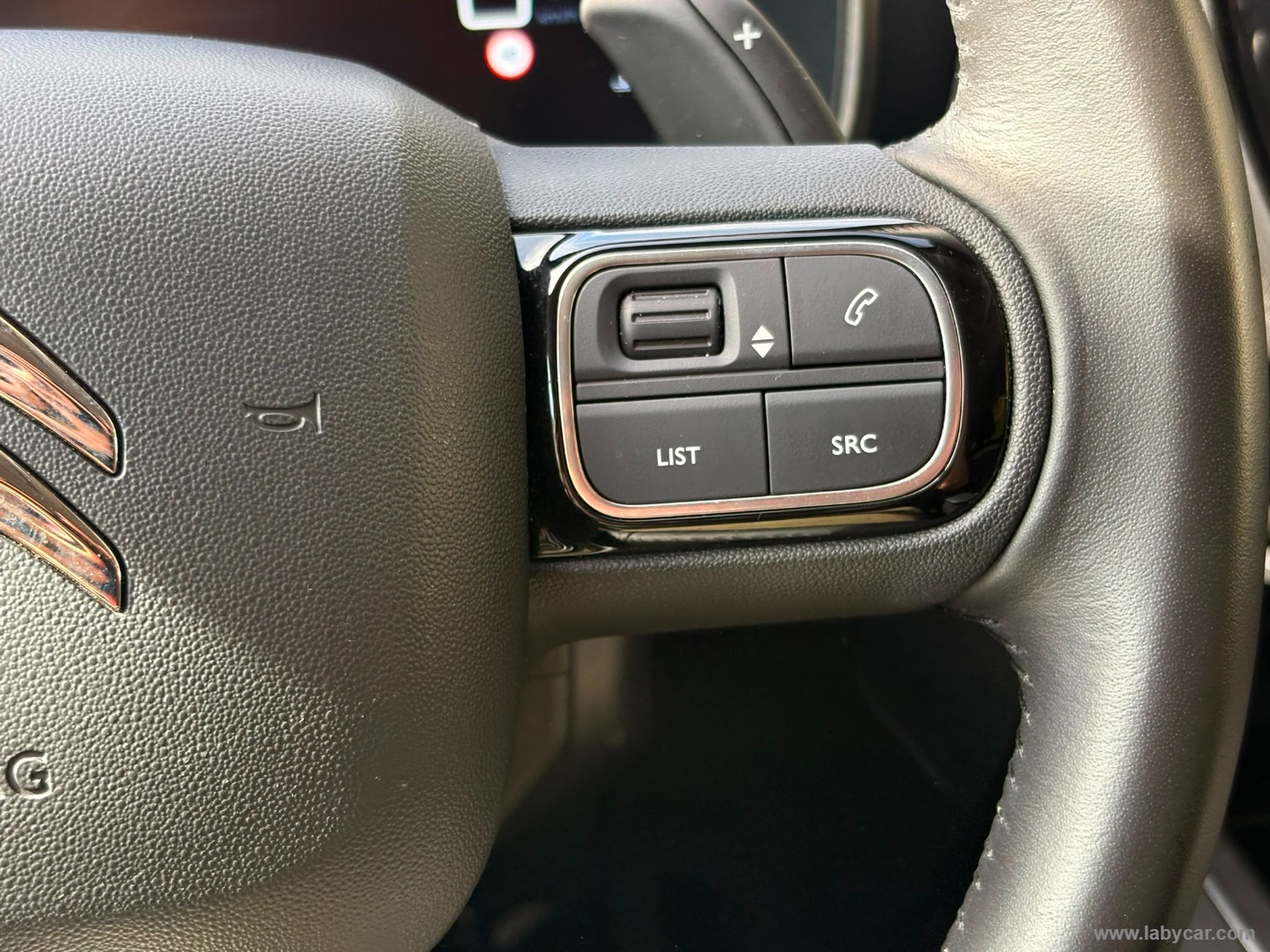 Citroën C5 Aircross Hybrid 145 e-DCS6 Max - Immagine 23