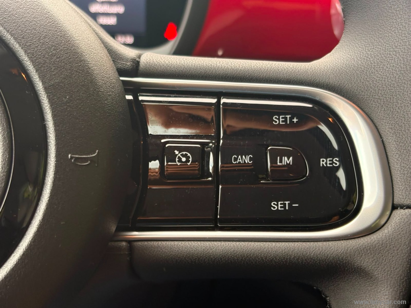 Fiat 500 Berlina Hybrid Icon - Immagine 23
