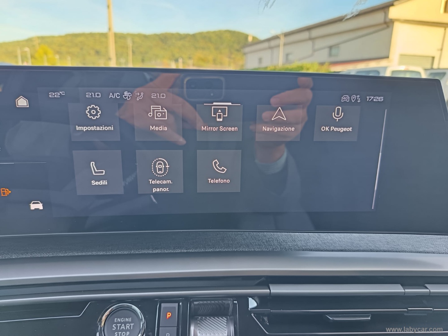 Peugeot 3008 Hybrid 145 e-DCS6 GT - Immagine 23