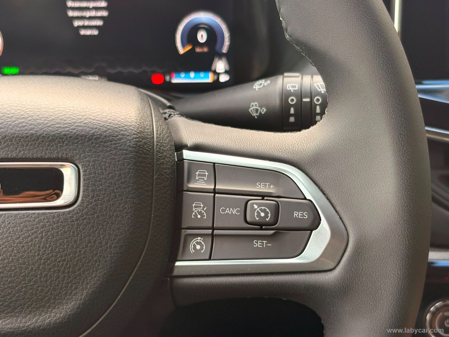 Jeep Compass 1.5 T4 130CV MHEV 2WD Summit - Immagine 23