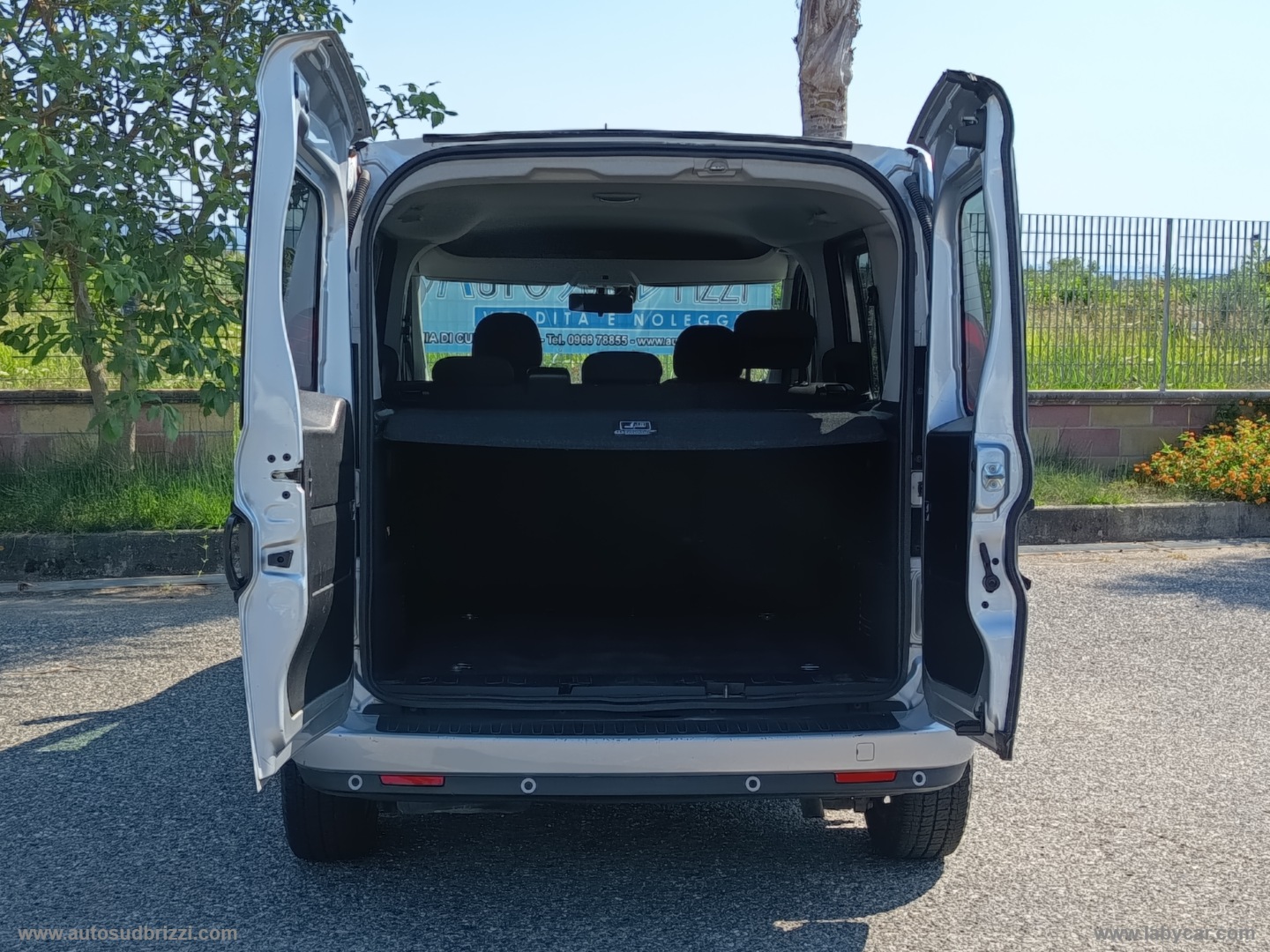 Doblò 1.6 MJT 105CV PC Combi N1 Lounge AUTOCARRO 5 POSTI - immagine 23