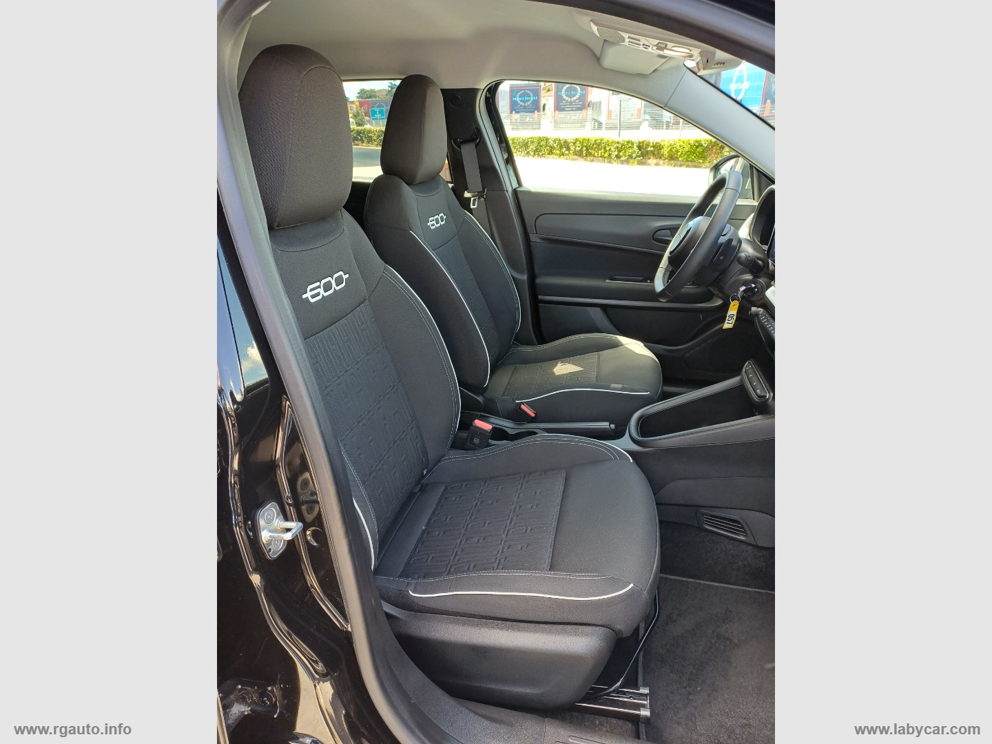 600 Hybrid MHEV - immagine 23