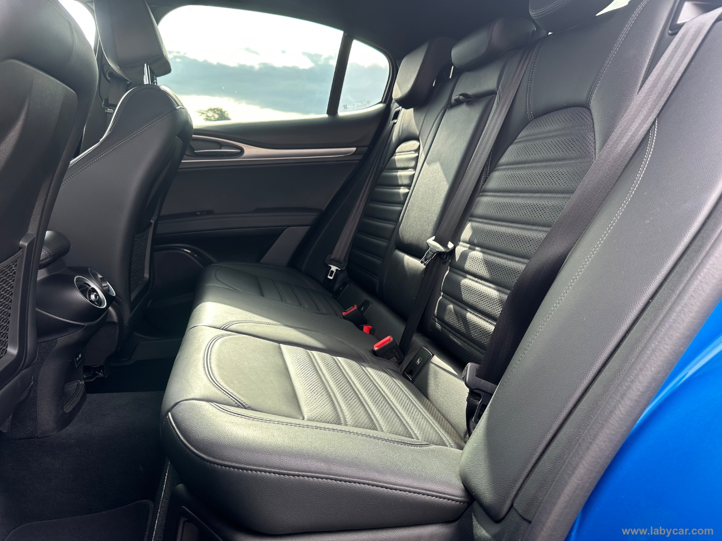 Stelvio 2.2 T.diesel 210CV AT8 Q4 Veloce - immagine 23