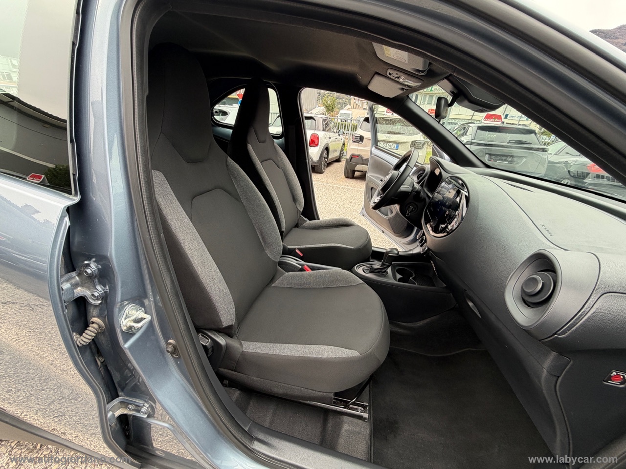 Aygo X 1.0 VVT-i 72 CV 5p. ACTIVE S-CVT - immagine 23