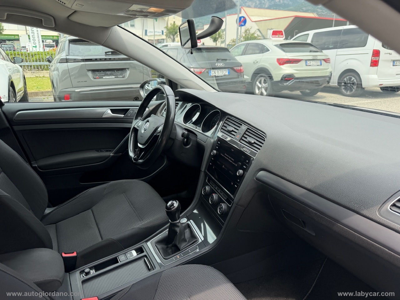 Golf 1.0 TSI 110CV 5p. Business BMT - immagine 23