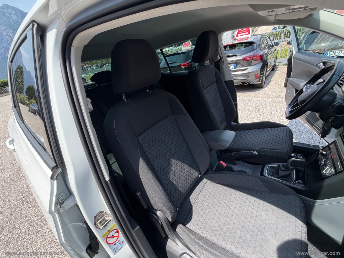 T-Cross 1.0 TSI 110 CV DSG Advanced - immagine 23
