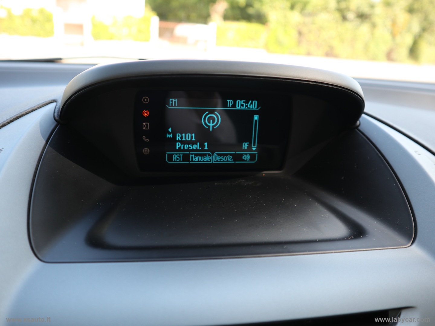 B-Max 1.0 EcoBoost 100 CV Titanium - immagine 23