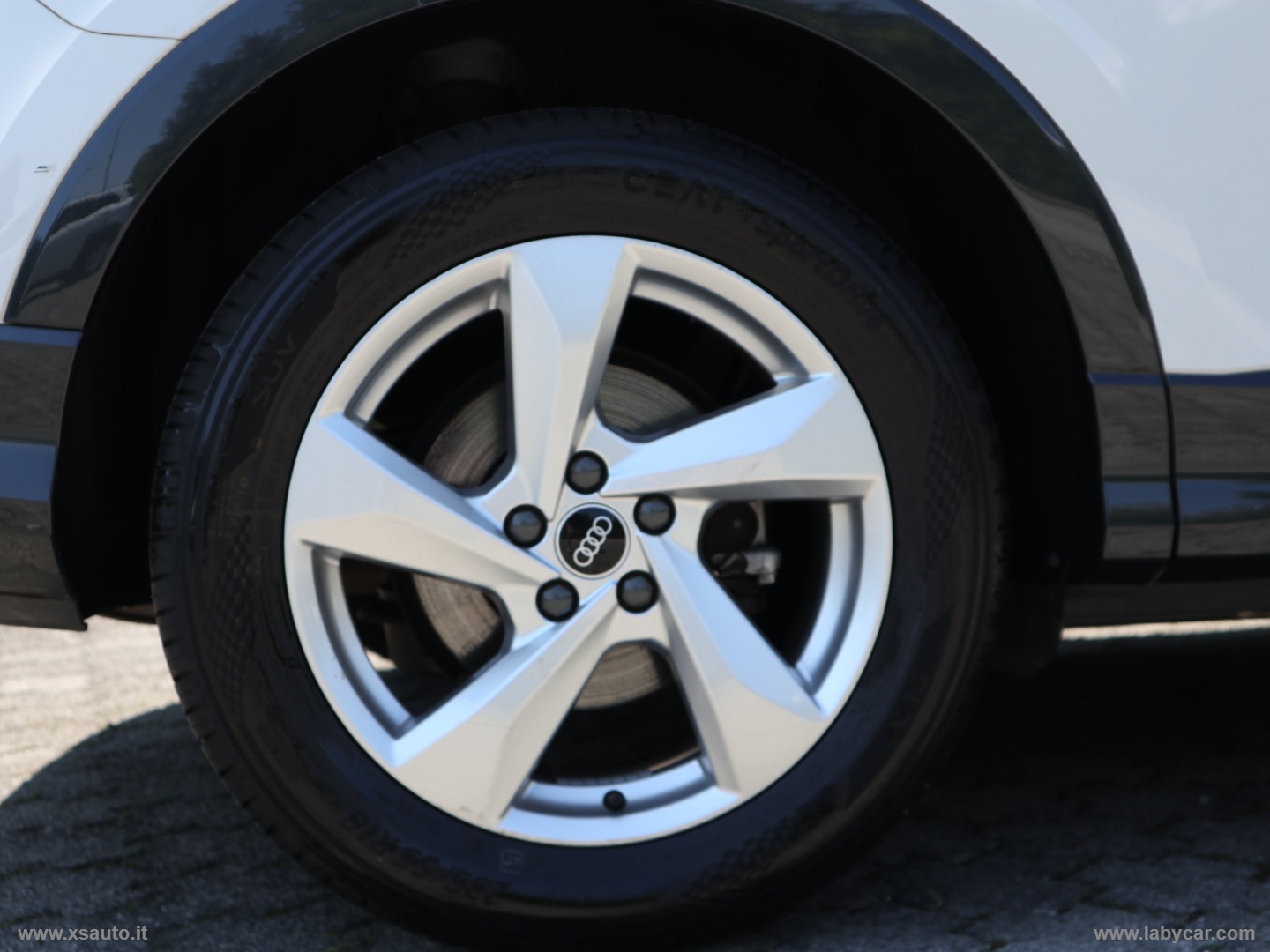 Q3 35 TFSI S tronic Business Advanced - immagine 23