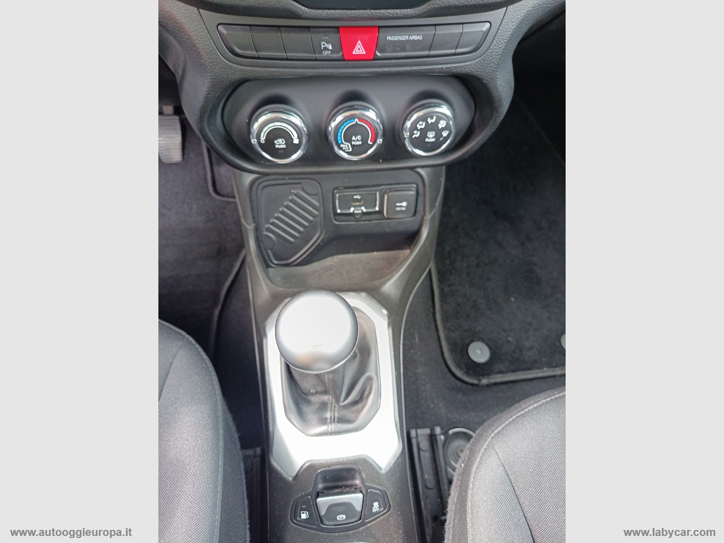 Renegade 1.4 T-Jet 120 CV Longitude GPL IMPIANTO DI SERIE - immagine 23