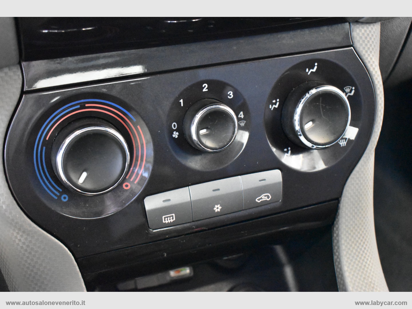 Bravo 1.6 MJT 105 CV Dynamic - immagine 23