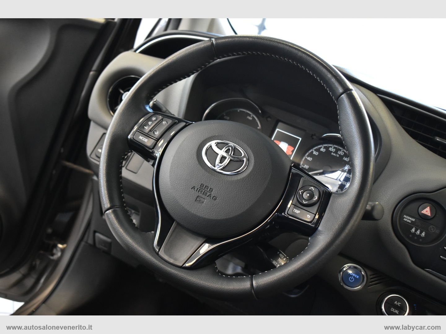 Yaris 1.5 Hybrid 5p. Active - immagine 23