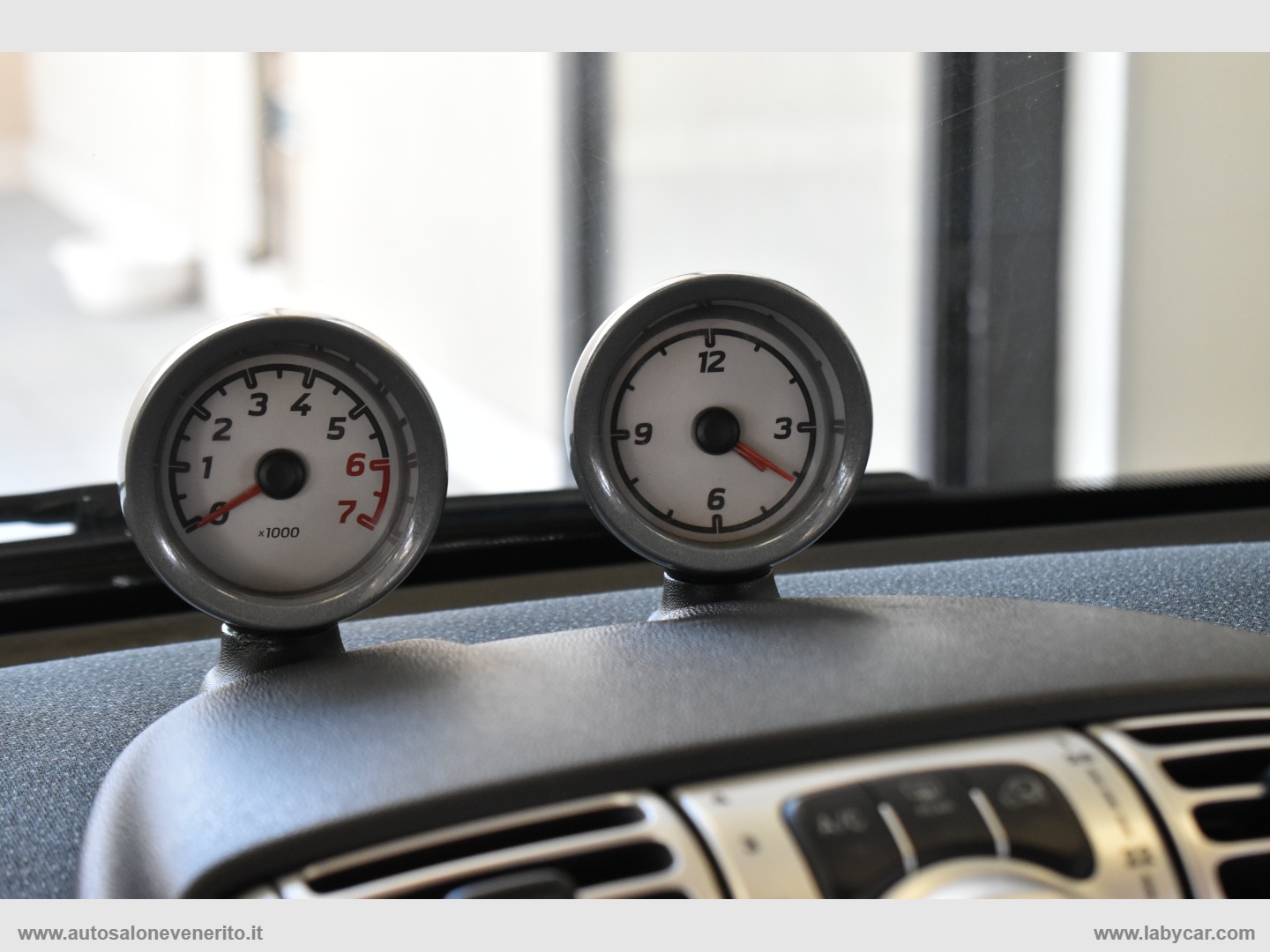 fortwo 1000 52 kW MHD coupé passion - immagine 23