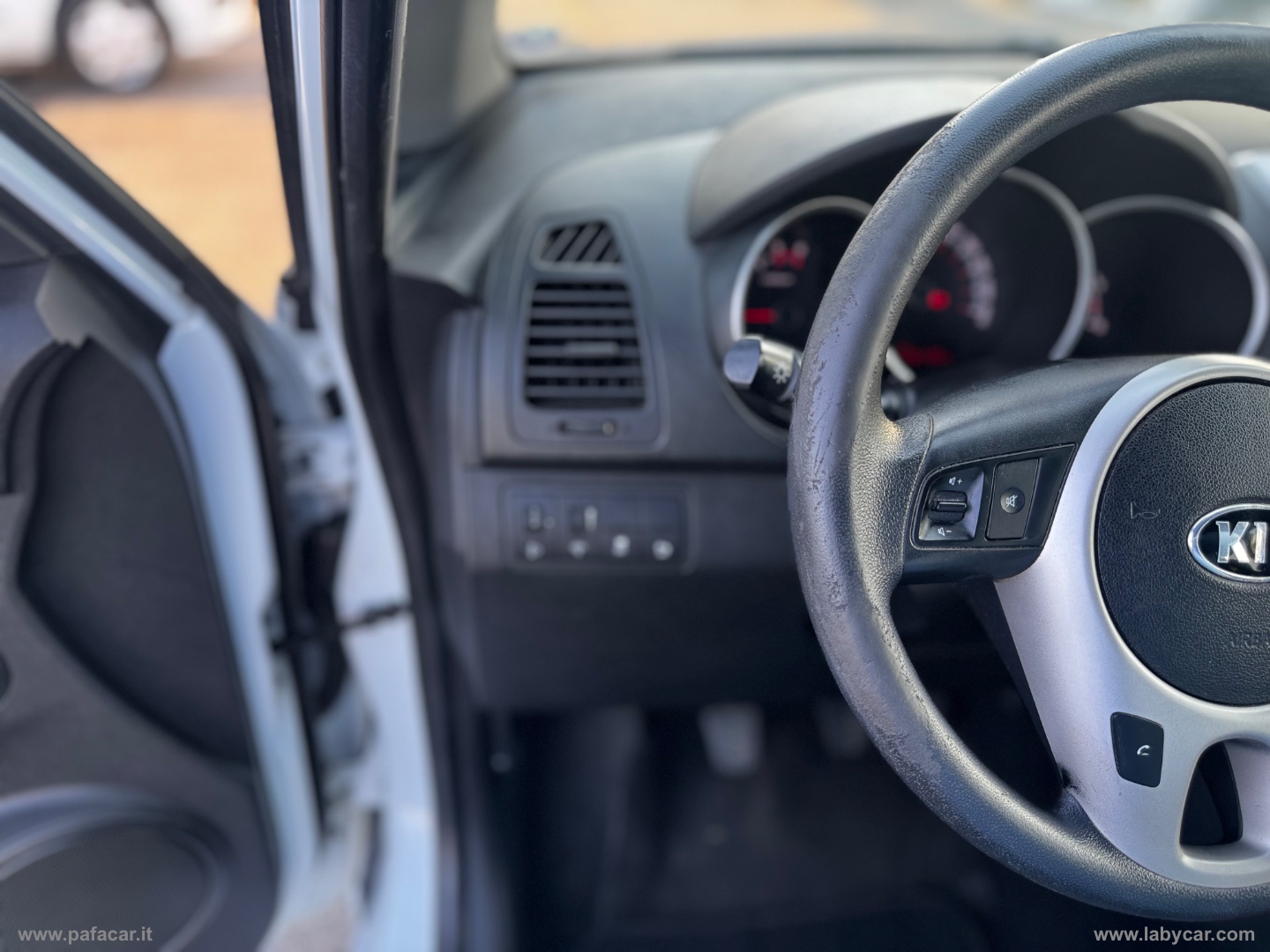 Venga 1.4 CRDi 90 CV Active - immagine 23