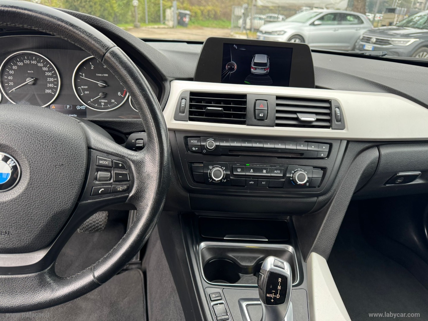 320d Touring Business aut. - immagine 23