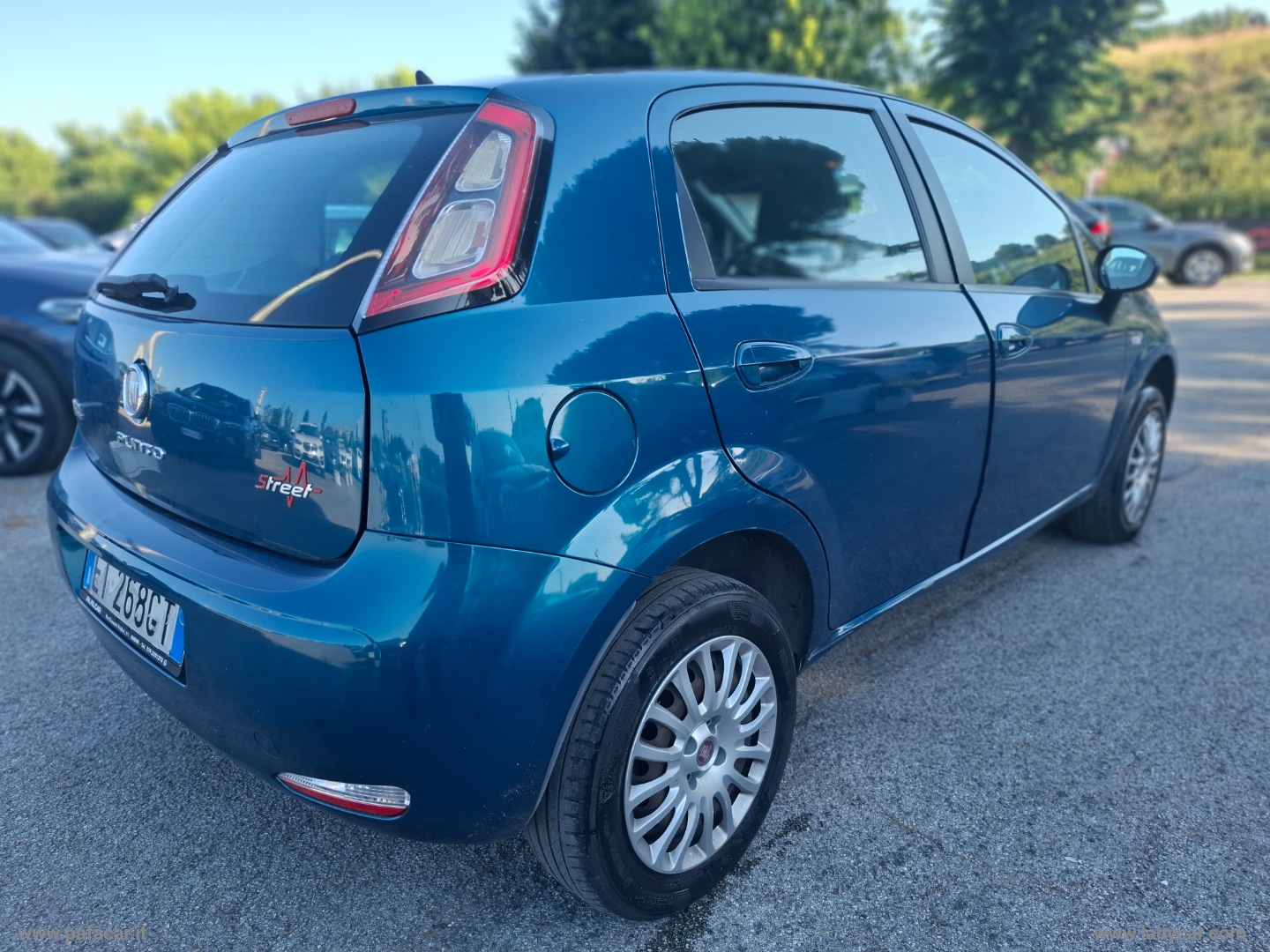 Punto 1.4 8V 5p. Natural Power Lounge - immagine 23