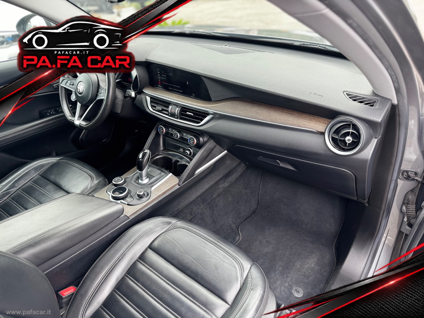 Stelvio 2.2 T.diesel 210 CV AT8 Q4 Exec. - immagine 23