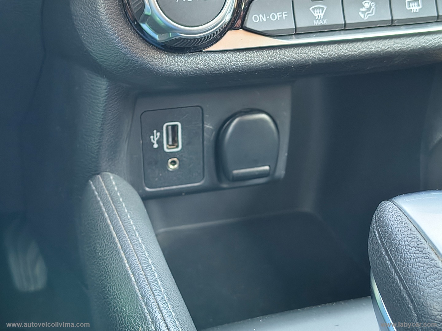 Micra IG-T 92 Xtronic 5p. Acenta - immagine 23