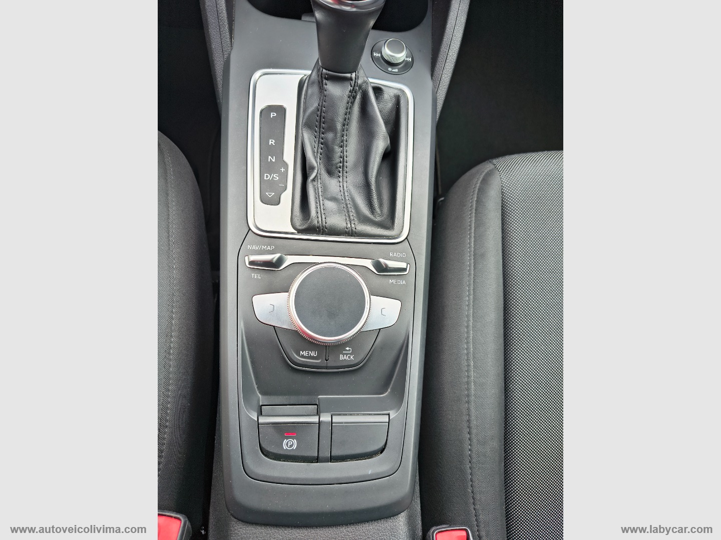 Q2 30 TDI S tronic Business Plus - immagine 23