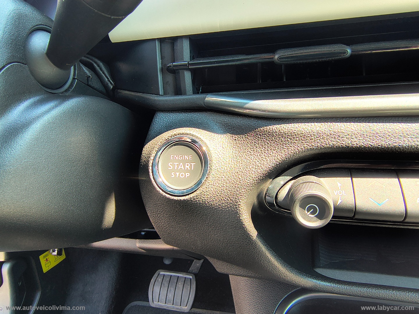 600 Hybrid 110 CV DCT MHEV La Prima - immagine 23