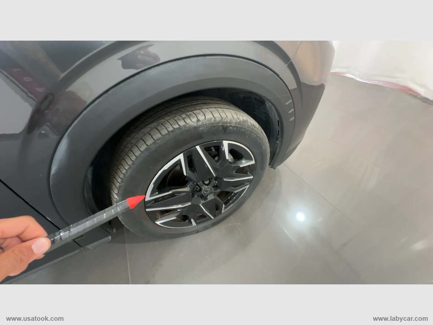5008 Hybrid 136 e-DCS 6 GT - immagine 23