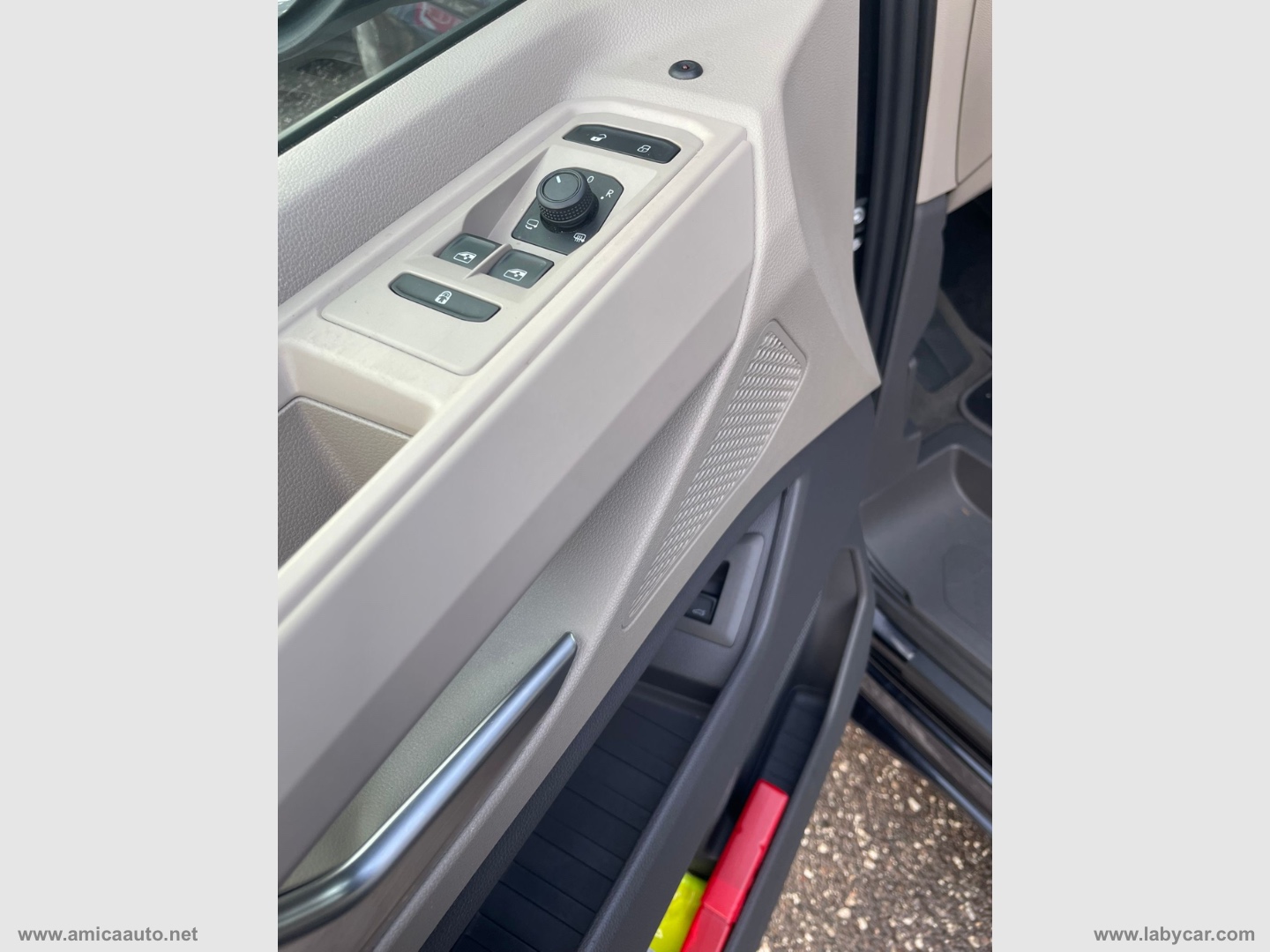 Multivan 2.0 TDI 150CV DSG Space - immagine 23