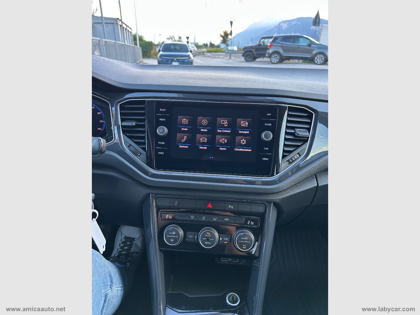 T-Roc 1.6 TDI SCR Advanced BlueMot.Tech. - immagine 23