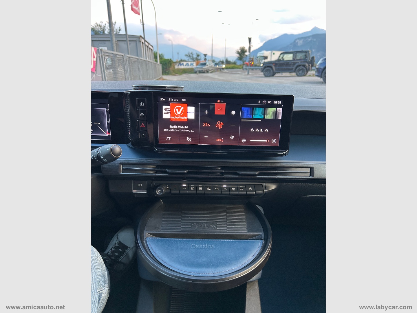 Ypsilon Hybrid e-DCT Ed.Limitata Cassina - immagine 23