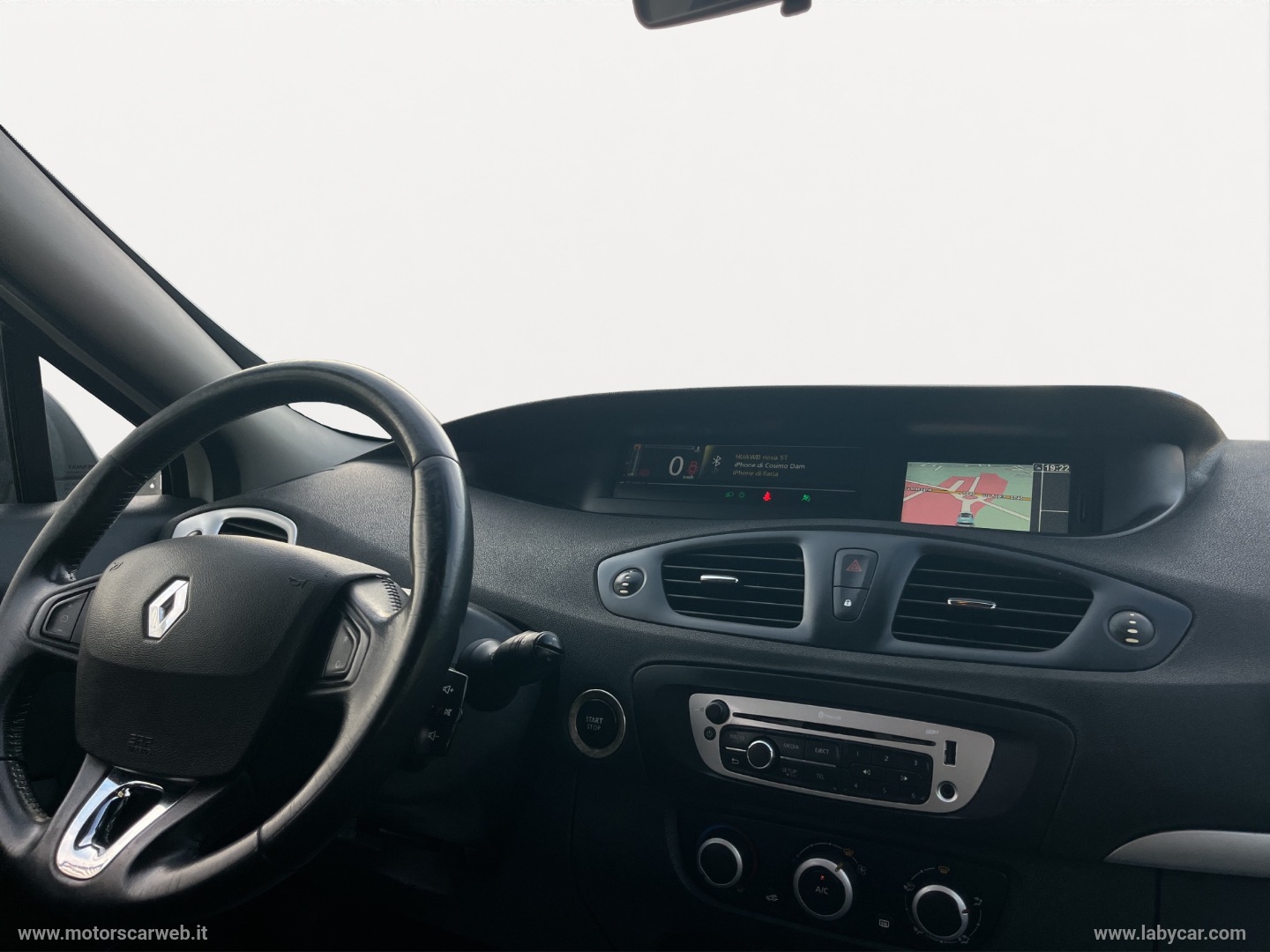 Scénic 1.5 dCi 110 CV EDC Limited - immagine 23