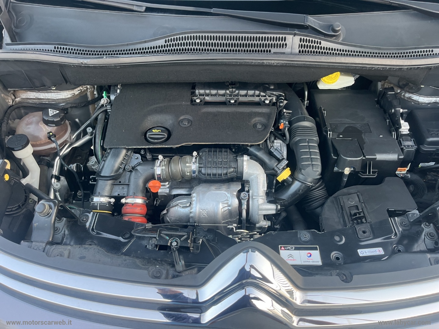 C3 Aircross BlueHDi 100 S&S Shine - immagine 23