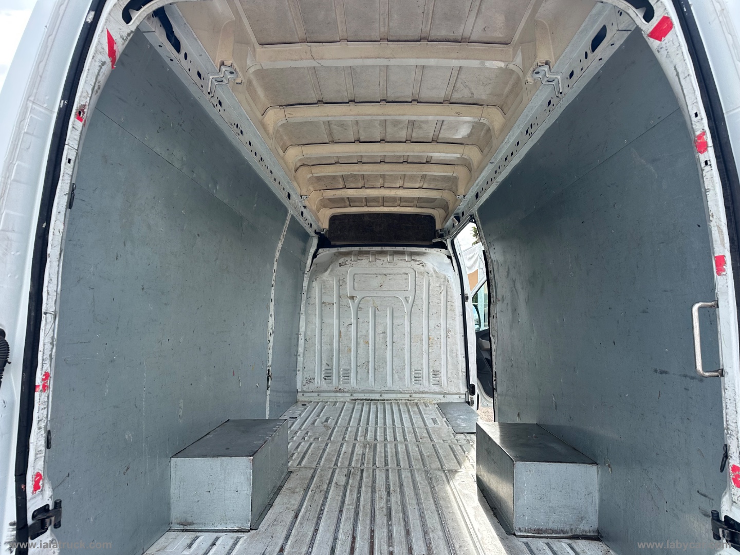 Master 2.3dCi150CV MAXI VOLUME TETTO ALTO GEMELLATO - immagine 23