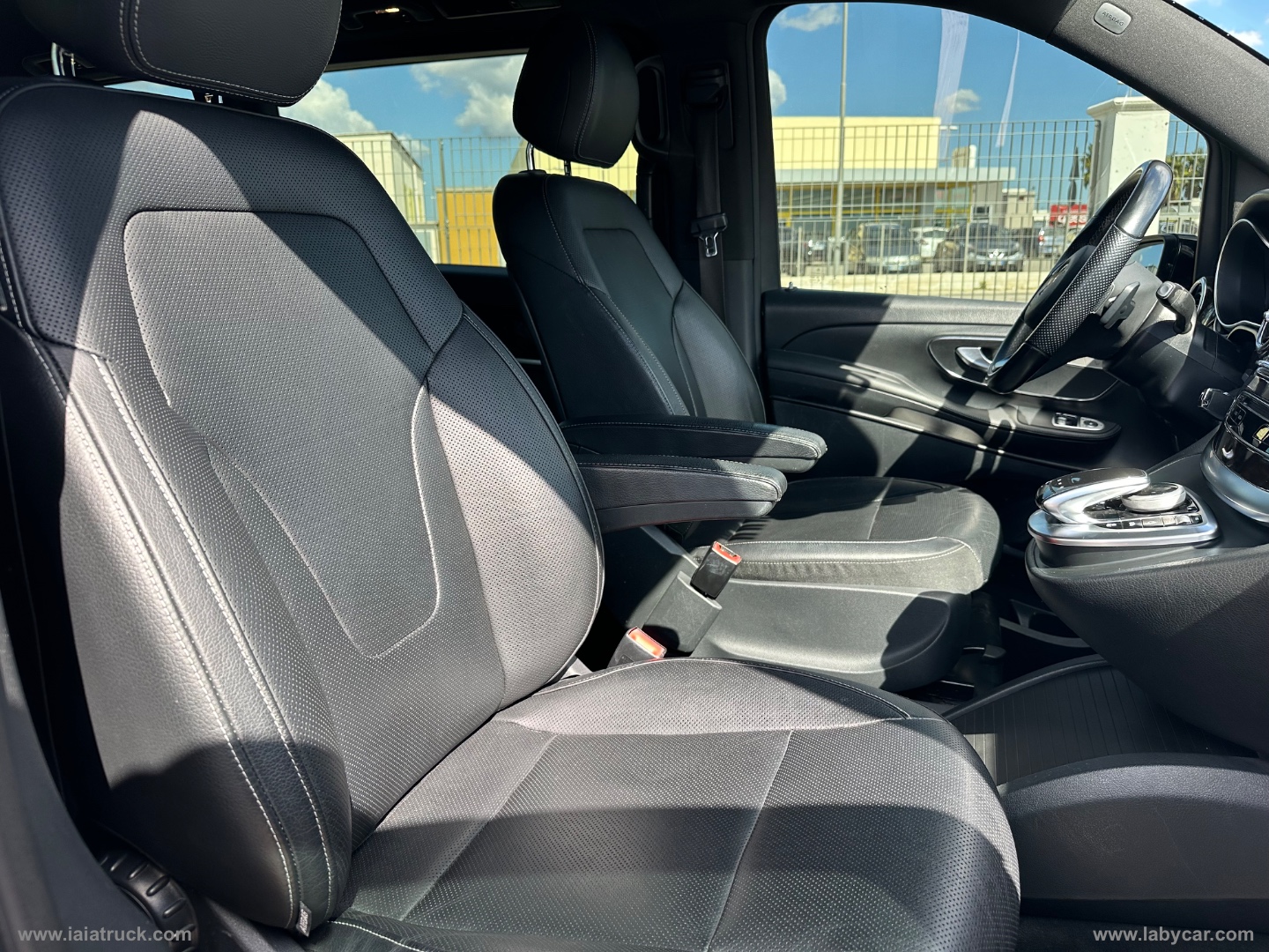 CLASSE V 250 d Aut. 4Matic Premium Extralong 8 POSTI - immagine 23