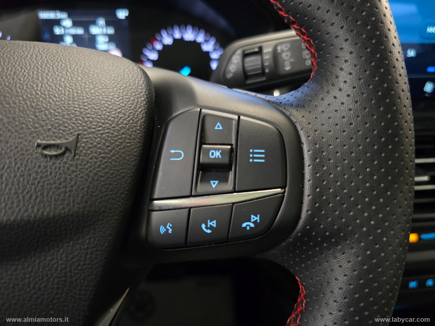 Focus 1.5 EcoBlue 115CV aut. 5p. ST-Line - immagine 23