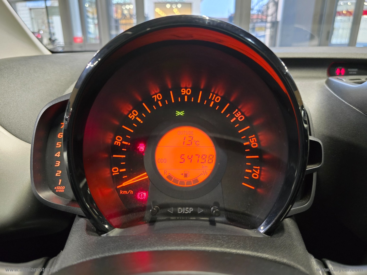 Aygo 1.0 VVT-i 69 CV 5p. x-play TSS - immagine 23