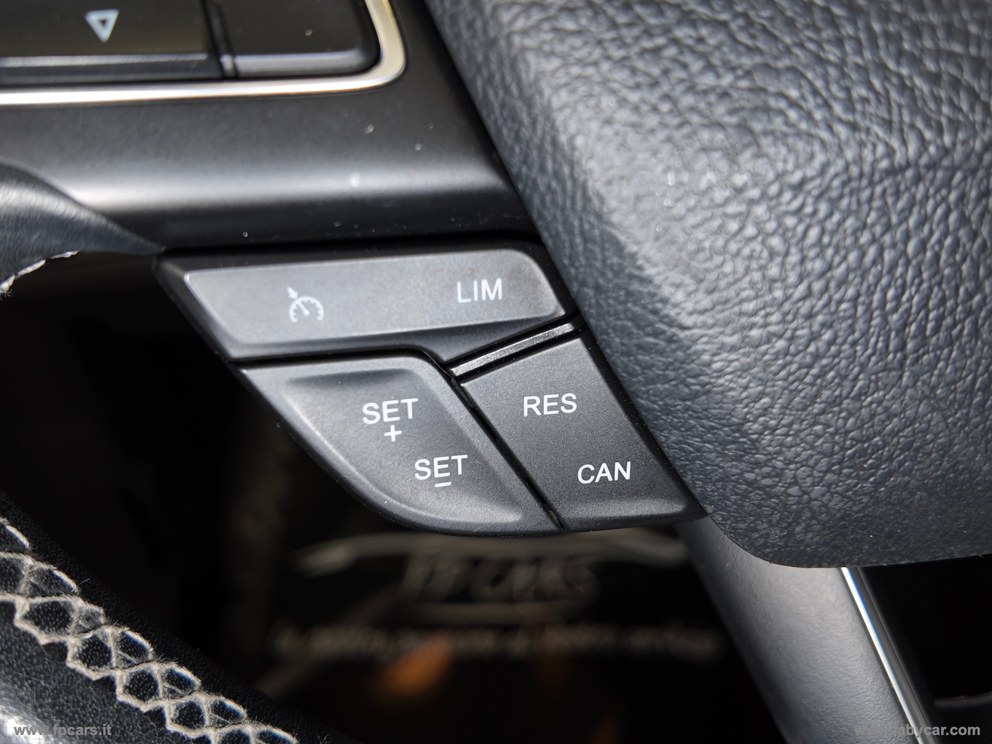 Kuga 2.0 TDCI 150CV S&S 4WD Pow. ST-Line TETTO APRI. - immagine 23