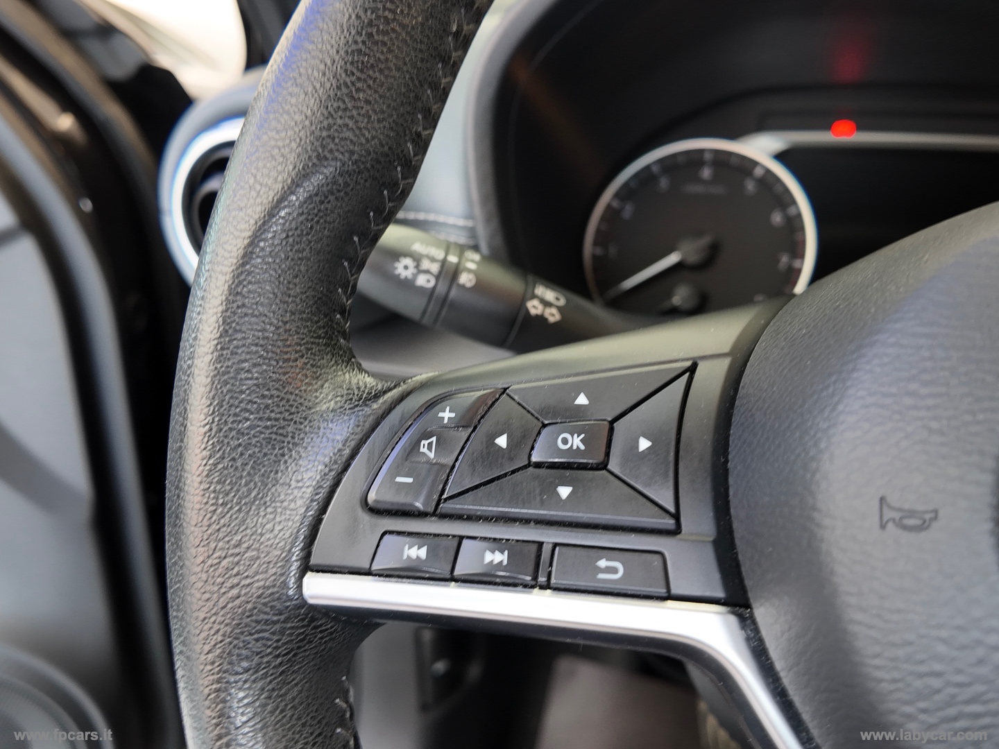 Juke 1.0 DIG-T 117 CV N-Connecta - immagine 23