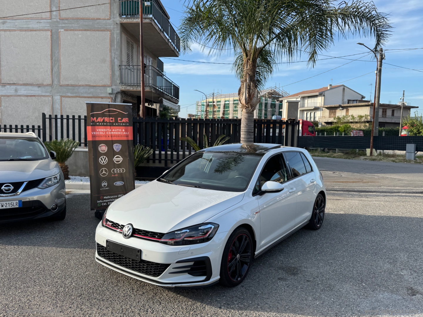 Golf GTI Perf. 2.0 245CV TSI DSG 5p. BMT - immagine 23