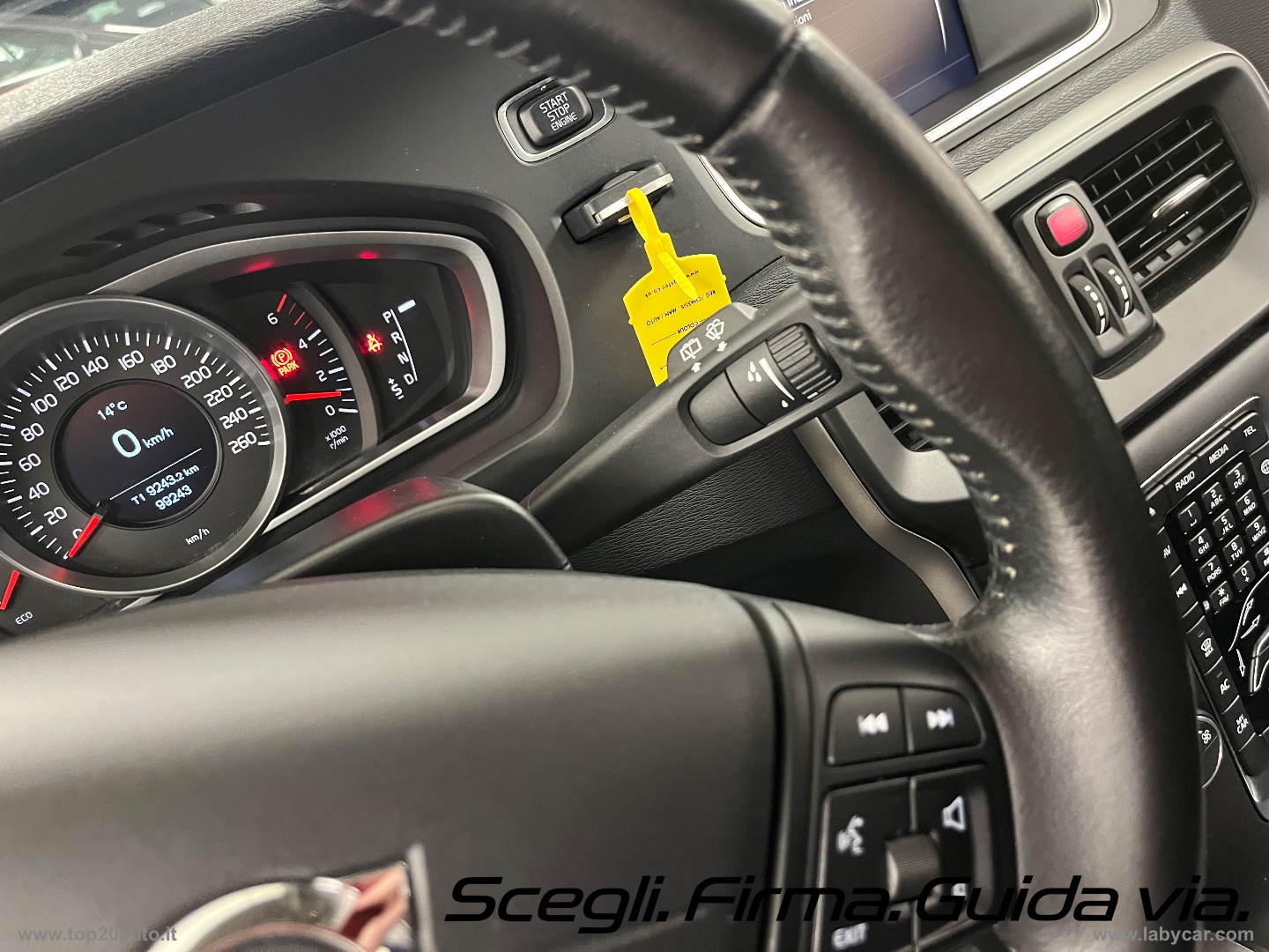 V40 Cross Country D2 Geartronic Business - immagine 23