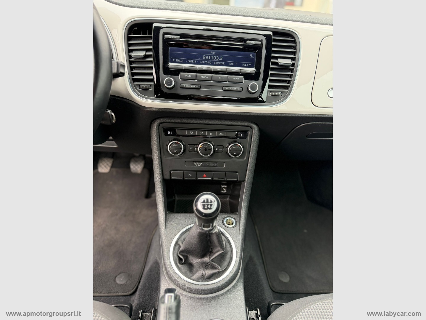 Maggiolino 1.6 TDI Design - immagine 23