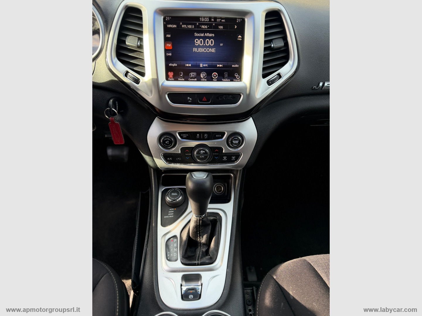 Cherokee 2.2 Mjt II 185CV 4WD AD.I Long. - immagine 23