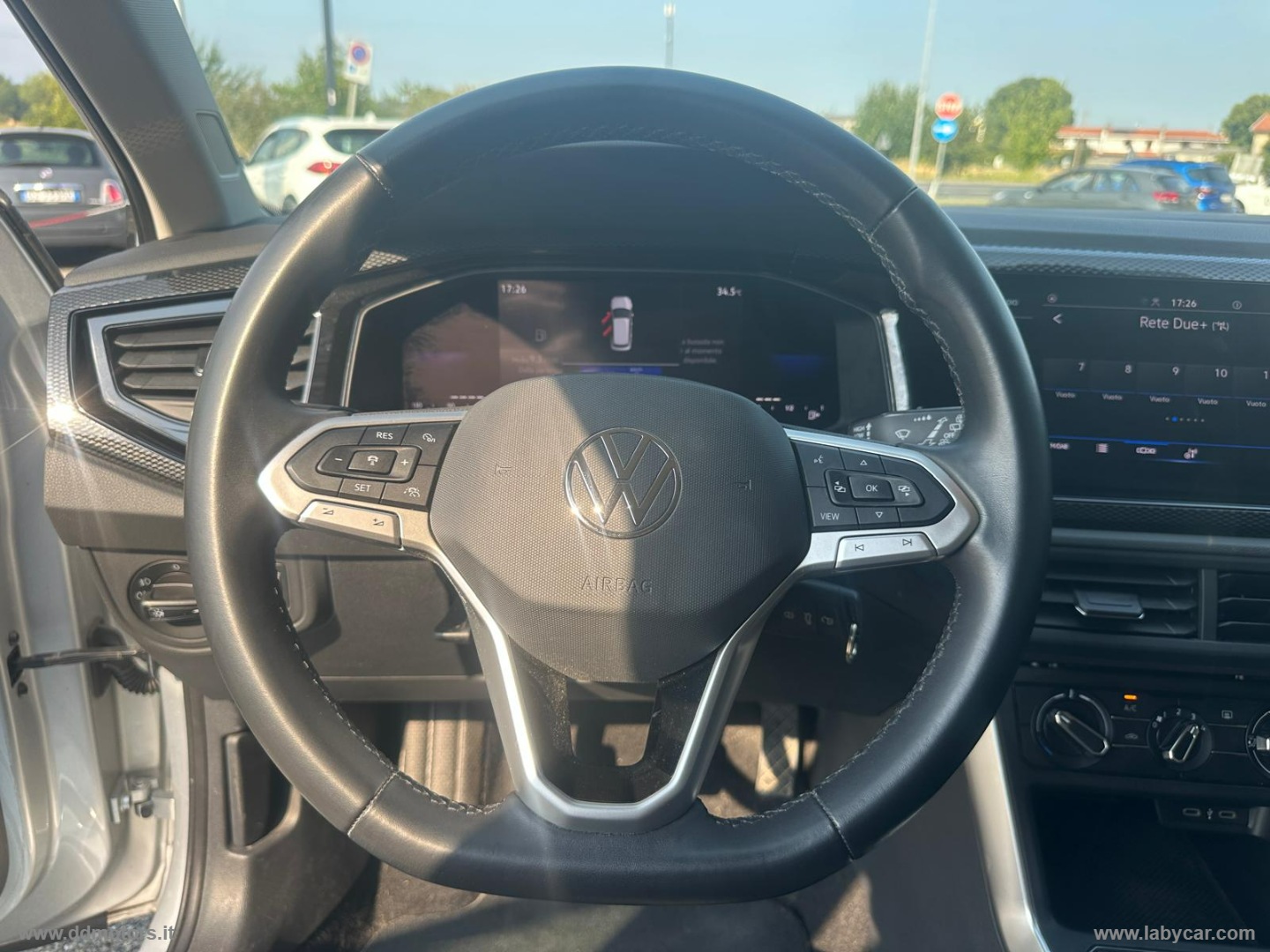 Polo 1.0 TSI Life *NEOPATENTATI* - immagine 23