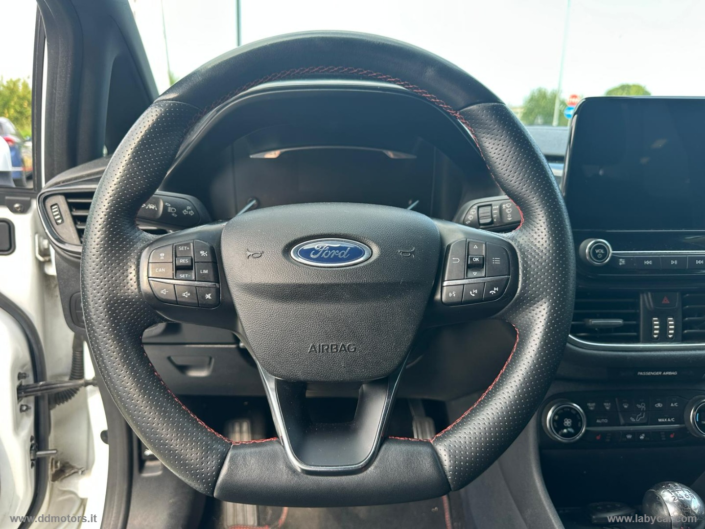 Fiesta 1.0 Ecob. Hybrid 125 5p. ST-Line *ST LINE* - immagine 23
