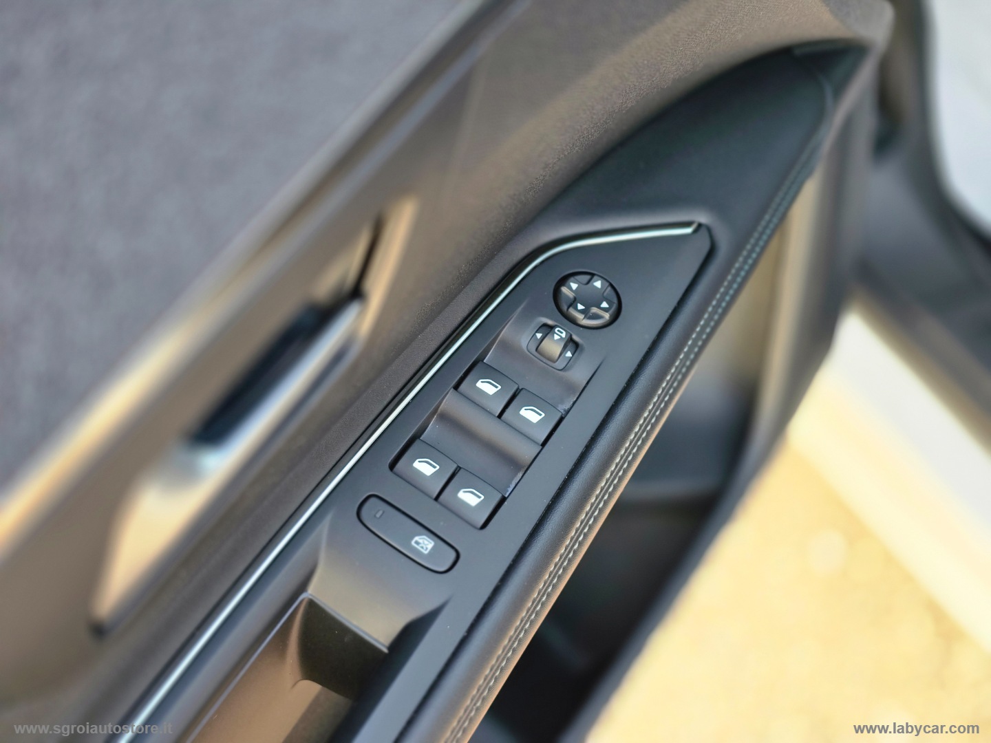 3008 BlueHDi 130 S&S Allure Pack - immagine 23