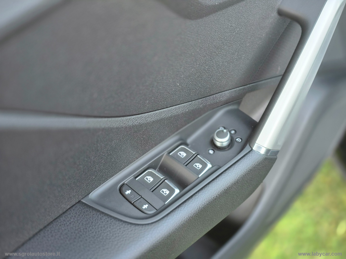 Q2 30 TDI S tronic - immagine 23