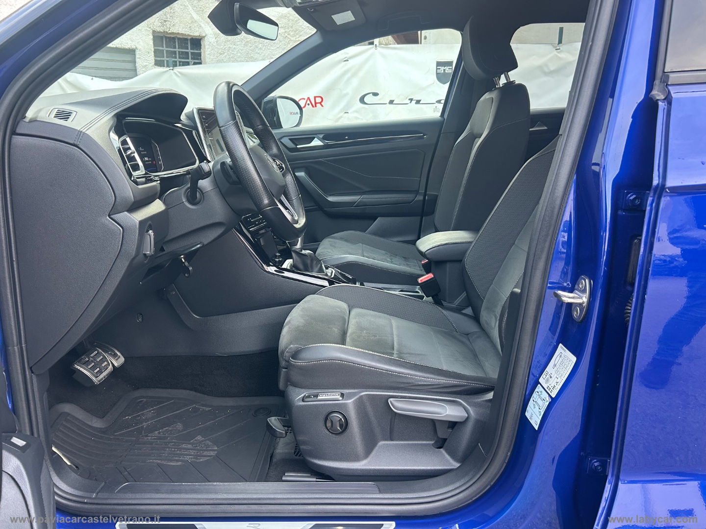 T-Roc 1.5 TSI ACT DSG R-Line - immagine 23