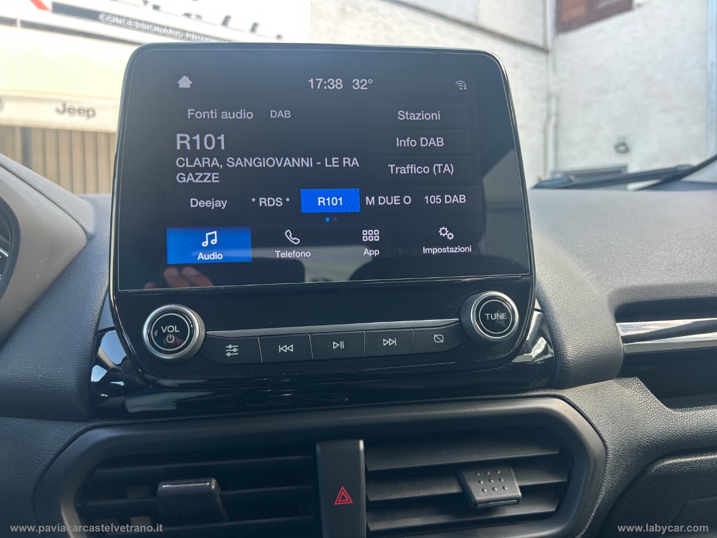 EcoSport 1.0 EcoBoost 125 CV S&S ST-Line - immagine 23